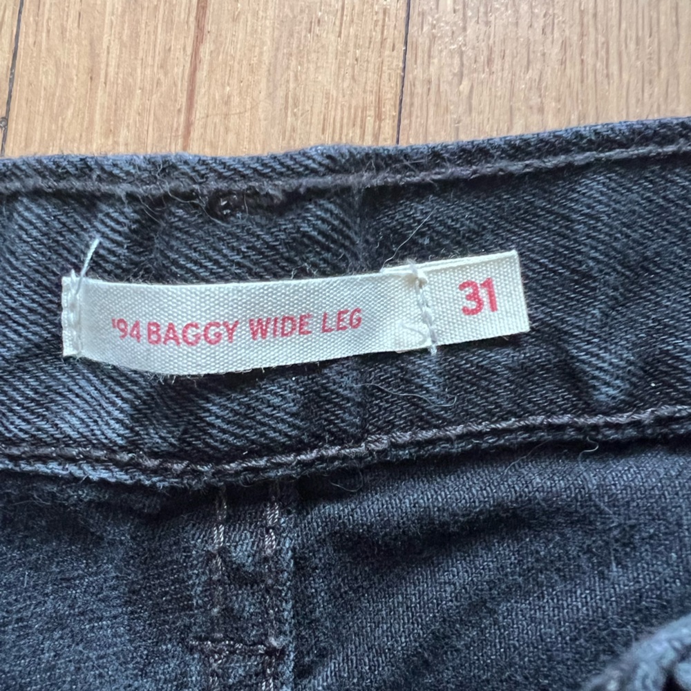 Levi's Women's Black Flare Jeans - Picture 2 of 3